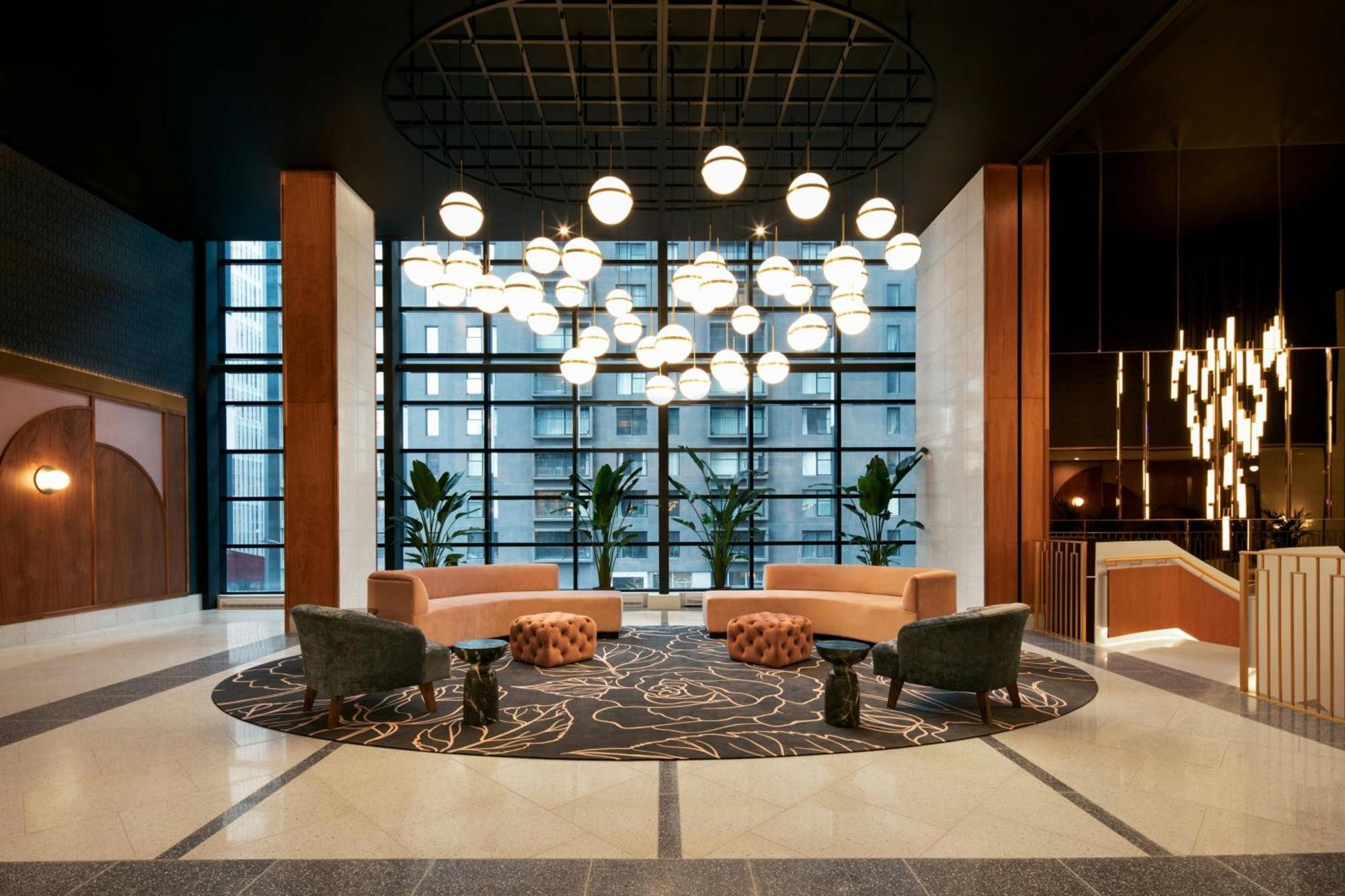 Honeyrose Hotel, Montreal, A Tribute Portfolio Hotel Exterior photo The lobby of the hotel