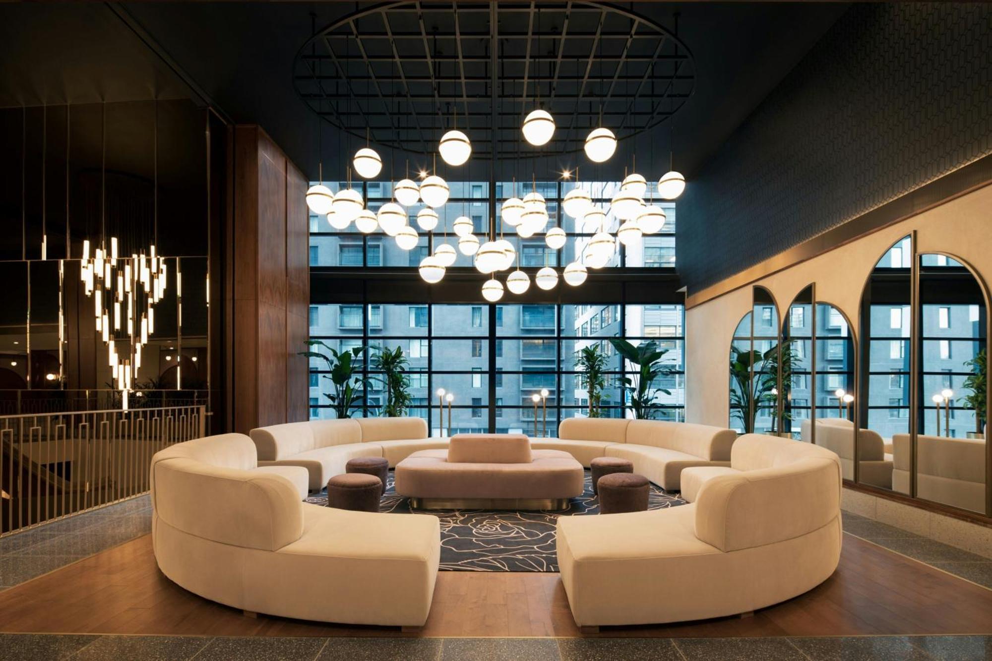 Honeyrose Hotel, Montreal, A Tribute Portfolio Hotel Exterior photo The lobby of the hotel